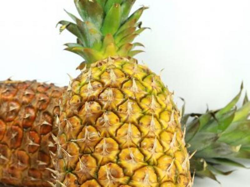 Ananas Standard Obst und Gemüse Kräling